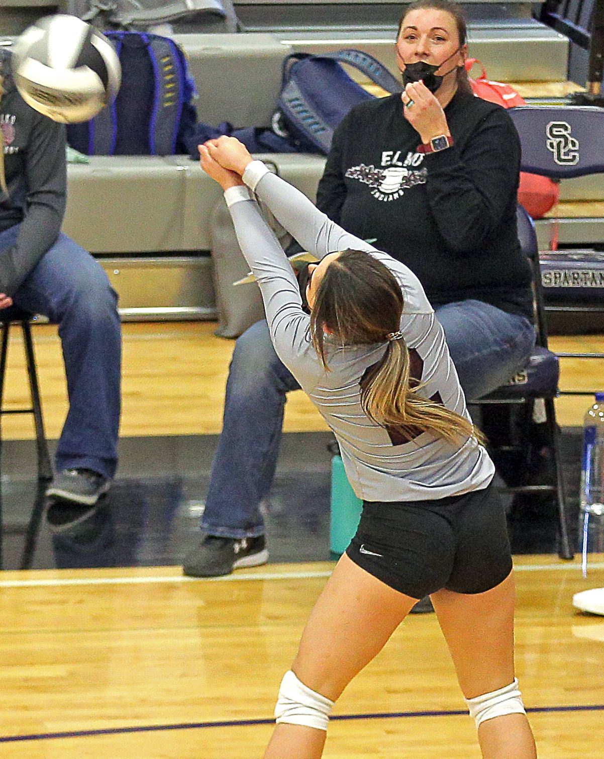 Elko at Spring Creek Volleyball 05.jpg